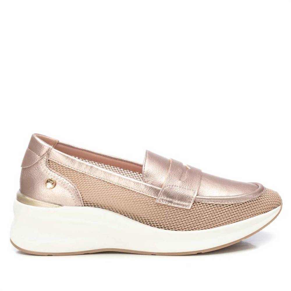 NEW XTI women's moccasins shoes in nude